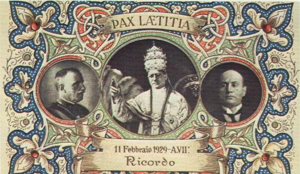 Immagine commemorativa. Da sinistra verso destra, Vittorio Emanuele III di Savoia, Papa Pio XI e Benito Mussolini. - 444.8 Kb